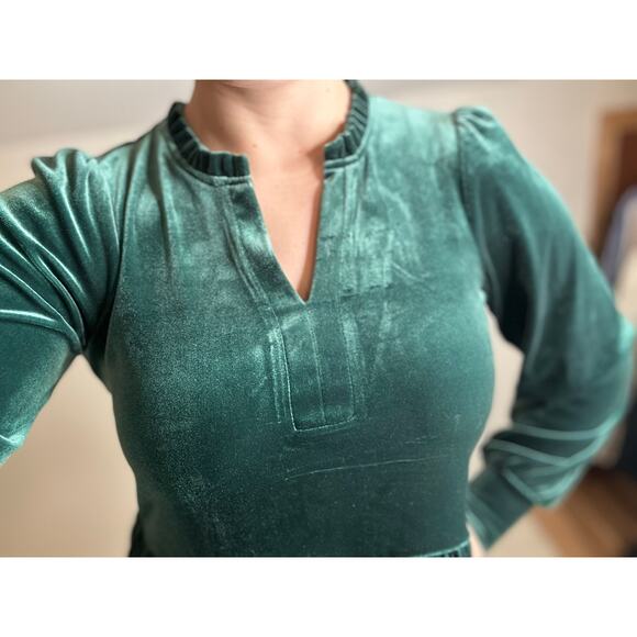 1.State: Green Velvet Tiered Dress - Picture 9 of 12